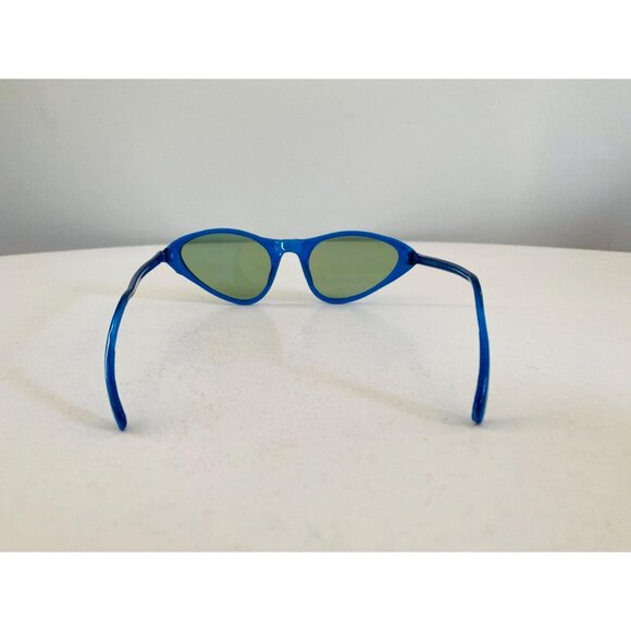Vintage Cat Eye Sunglasses, Protex Deadstock 1950s/1960s Sunglasses, Blue Framed - Picture 2 of 10